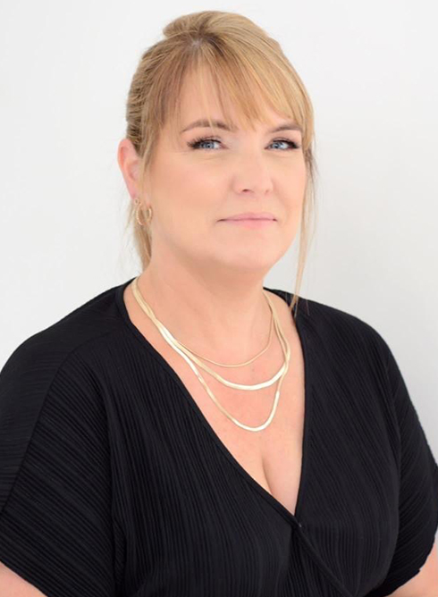 beautiful blonde wedding hair